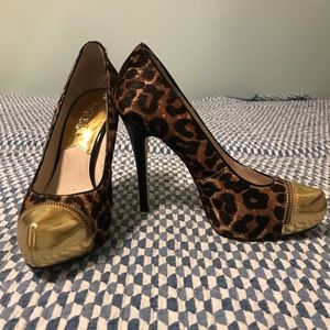 Michael Kors Cheetah Print Pumps